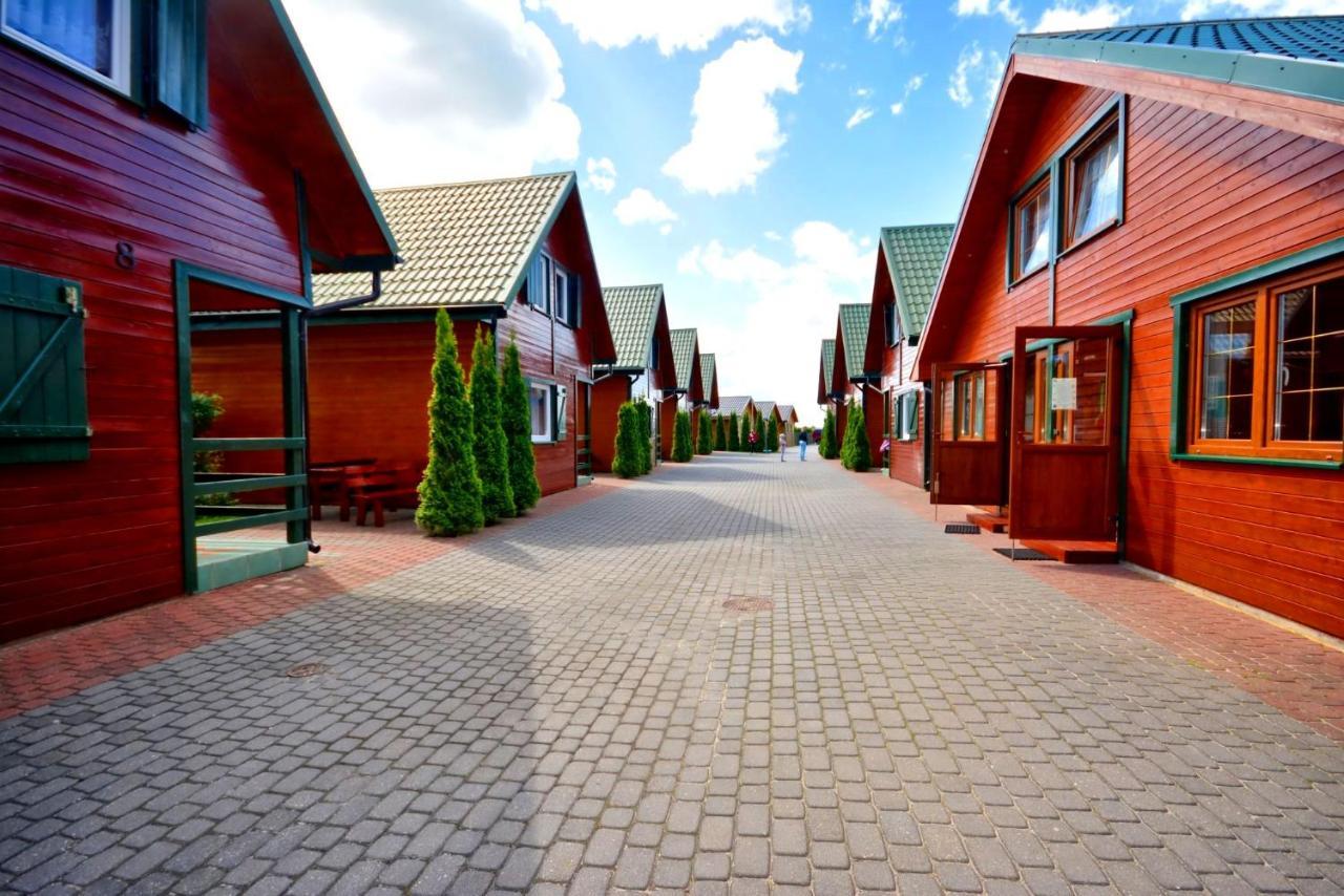 Duet II Karwia Exterior photo